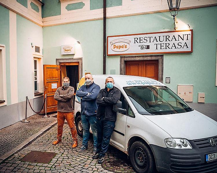 Krumlovská okýnka - rozvozy jídel, jídla s sebou